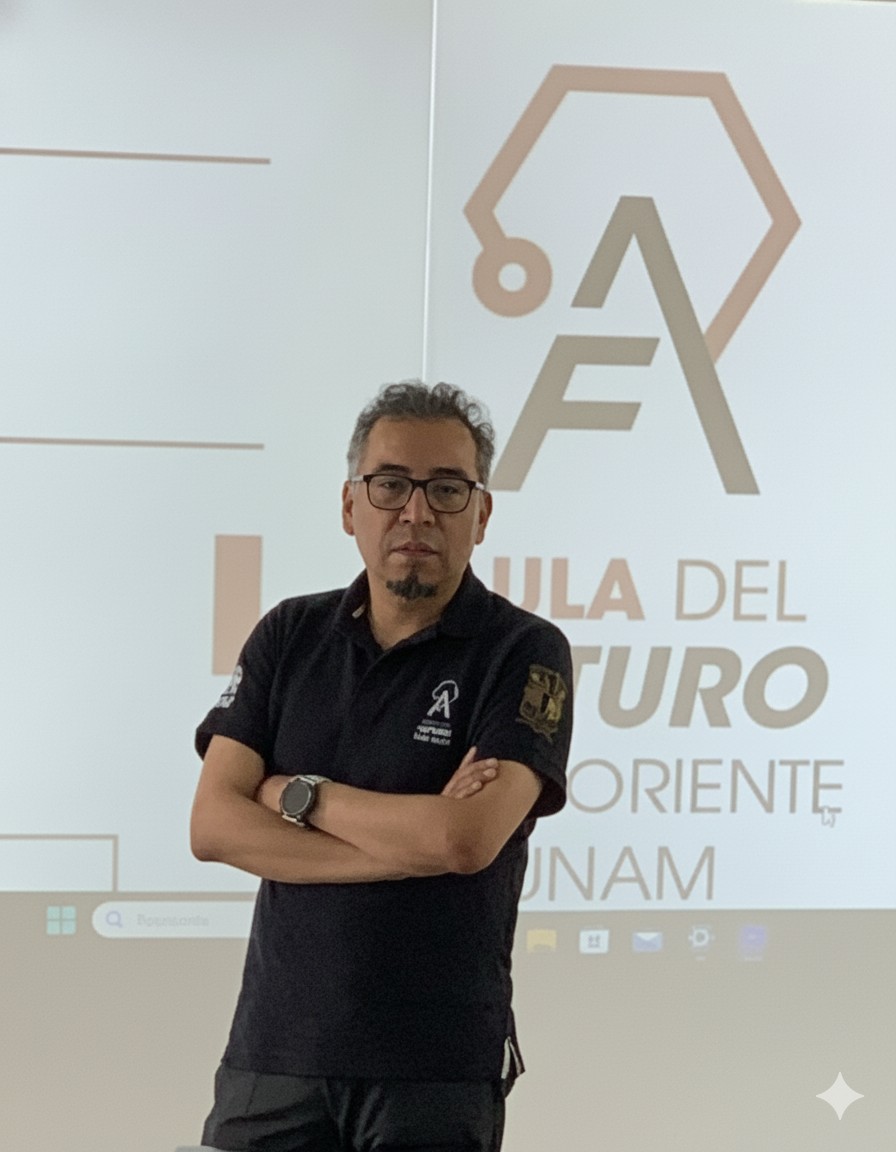 Dr. Gustavo de la Cruz Martínez